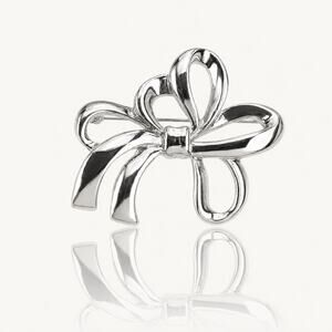 Vintage Silver Tone Ribbon Bow Brooch Polished Fluid Design Statement Pin
